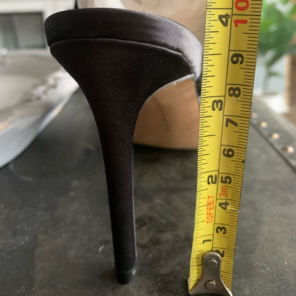 Sexy satin heels for night! - Picture 8 of 8